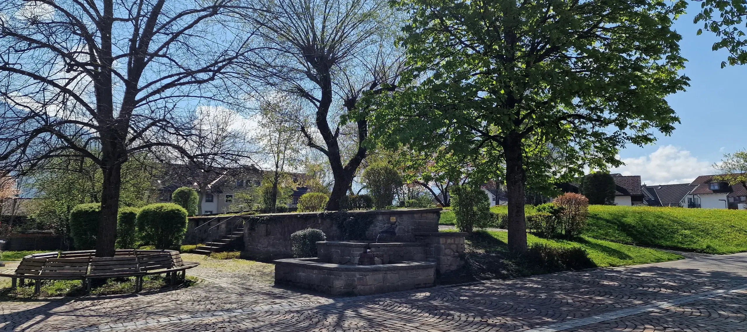 Vor dem Rathaus, Urheber/Bildrechte/c: Tourist-Info Blaichach